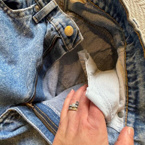 Sasson Modern Basics Vintage 90's High Waisted Mom Jeans Acid Washed Size 12 - Picture 15 of 15